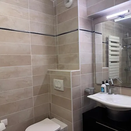 Gambetta Promenade Modern Near With Parking Apartment